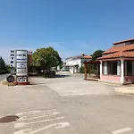 Hotel Hotel Holiday