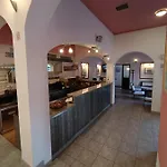 Hotel Holiday Hotel 3*