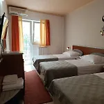 Hotel Holiday Hotel 3*