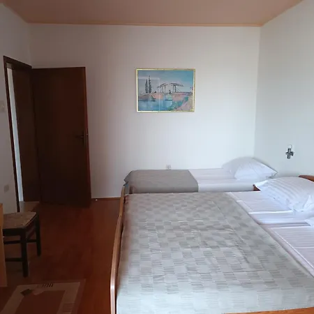 Hotel Holiday מלון Buici (Istria)