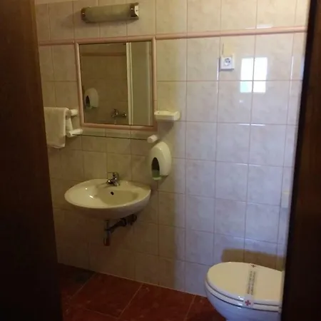 Hotel Holiday