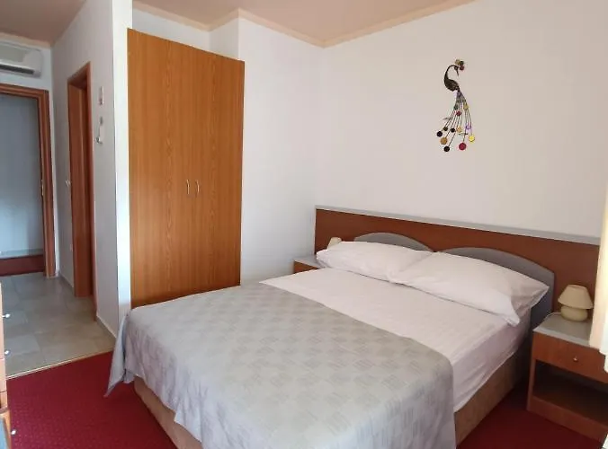 Hotel Holiday Hotel 3*