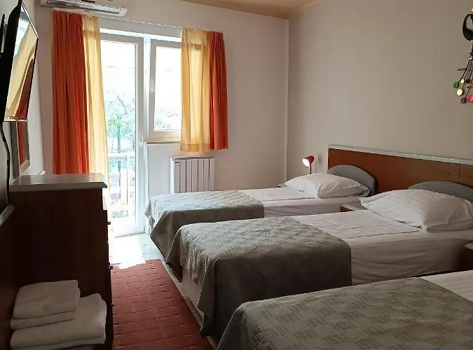 Hotel Holiday Hotel 3*