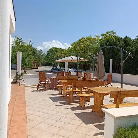 Hotel Holiday Buici