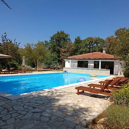 Hotel Holiday Hotel 3*