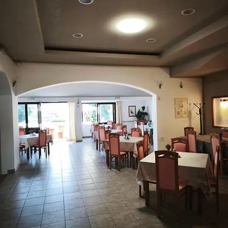 Hotel Hotel Holiday