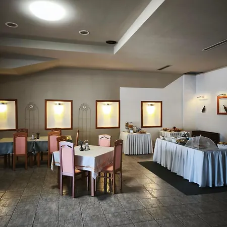 Hotel Hotel Holiday 3*